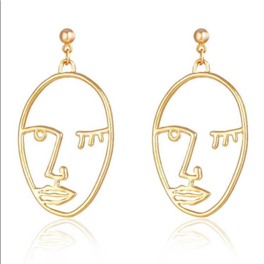 Open Faced Winking Frame Gold Earrings